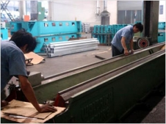 铣床的铲刮面精度是多少