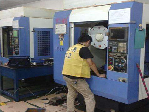 数控加工中心维修